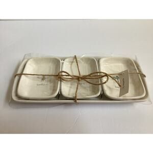 Rae Dunn 4-Piece Serving Trays